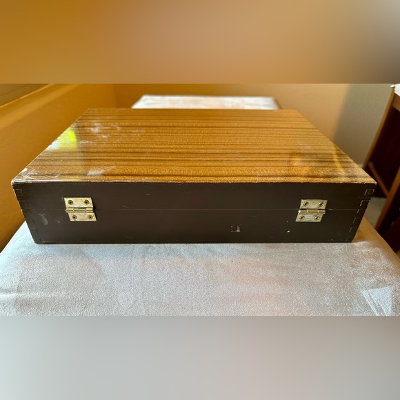 Oneida Ltd. 1881 Rogers Vintage “Melissa” Stainless Flatware 70 Pc.Used Retired - Picture 13 of 15